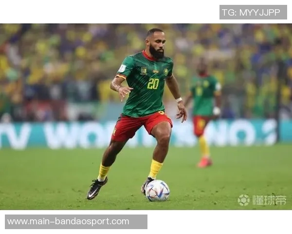 姆伯莫分享德里赫特进球前的鼓励时刻强调足球的不可预测性