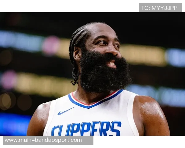 哈登强调防守是球队本赛季成功的核心要素与关键所在