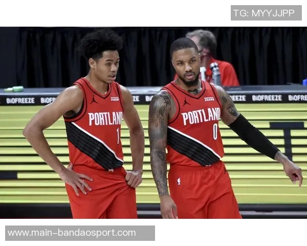 豪泽赞安芬尼西蒙斯状态火热期待他在场上大展身手